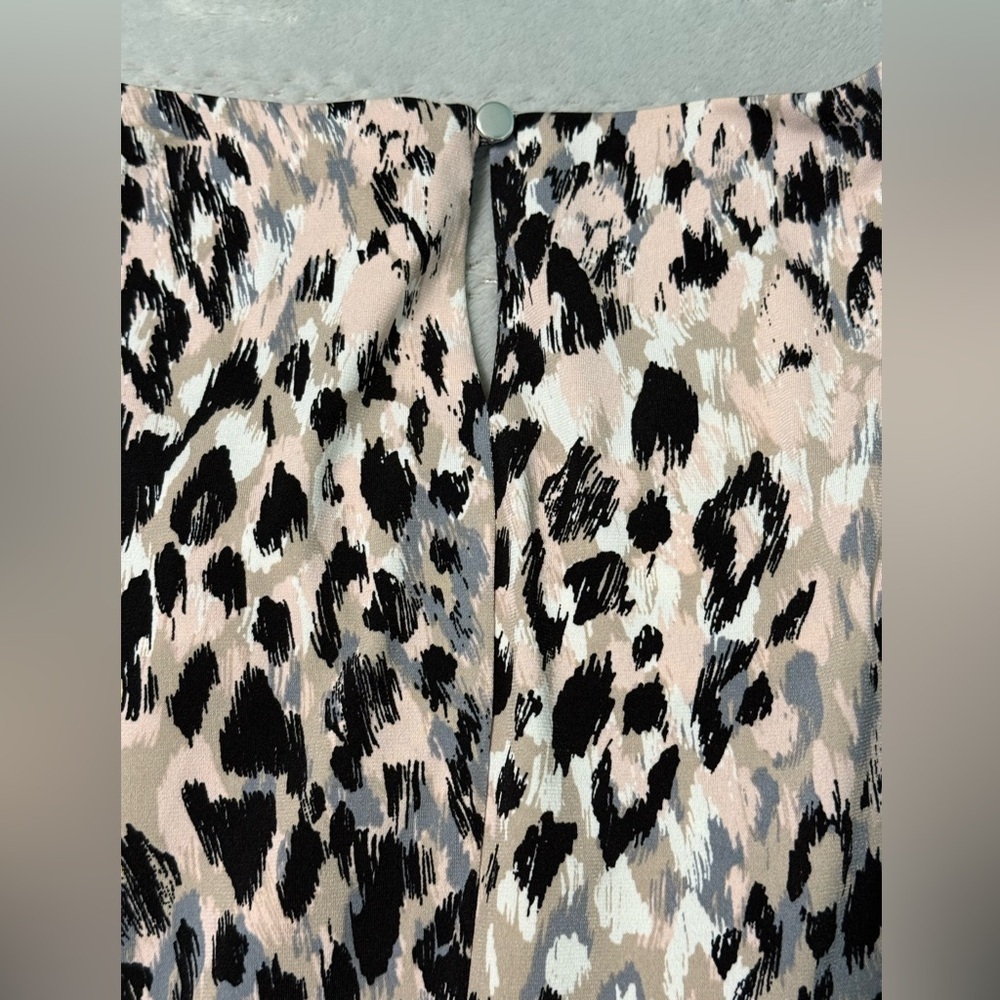 Calvin Klein Leopard Print Sleeveless - Picture 3 of 4